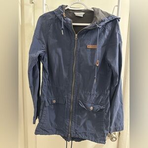 Columbia Navy Lightweight Jacket with Hood. Size Small Women